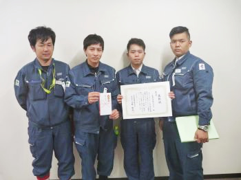 JR九州技能協議会（土木部門）谷本さん、須田さん、髙橋さん、嶋本さんの写真